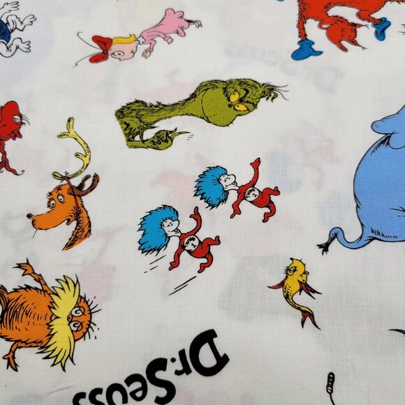 Celebrate Seuss Cotton Fabric Robert Kaufman Dr Seuss D10790 Children Kids - Picture 5 of 9